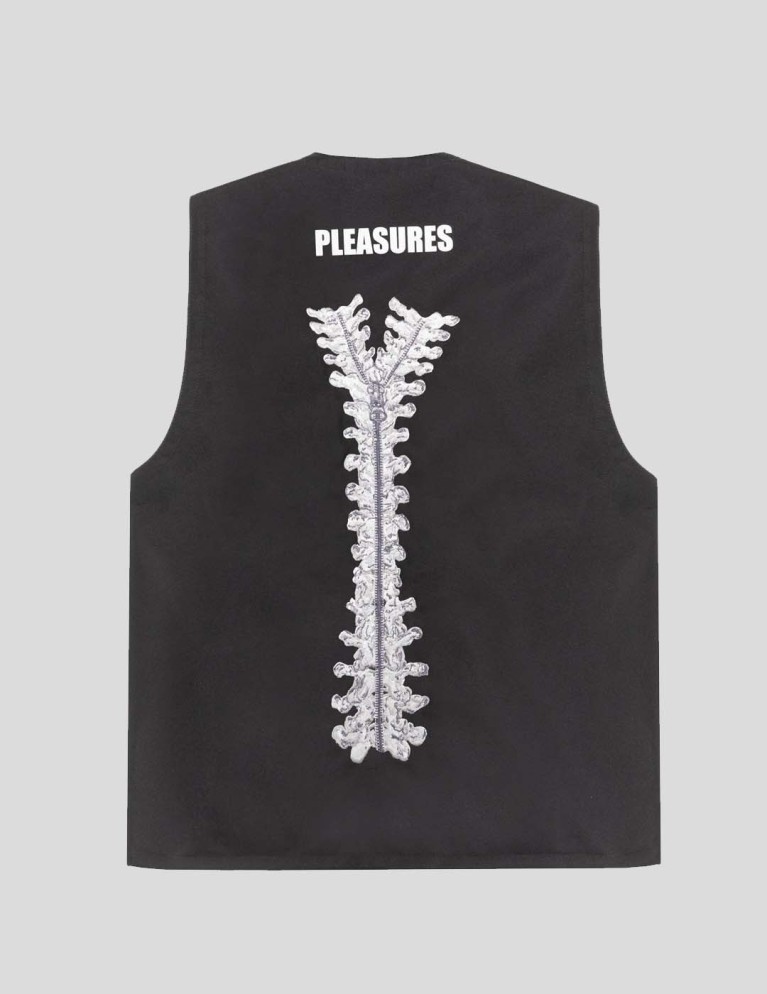 Chaqueta EASTPAK x pleasures vest black